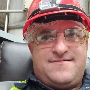 Meet your Posher, Eric